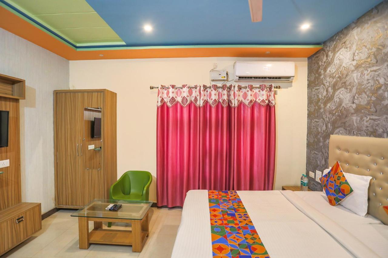 Fabhotel Kriti Green Varanasi Exterior foto