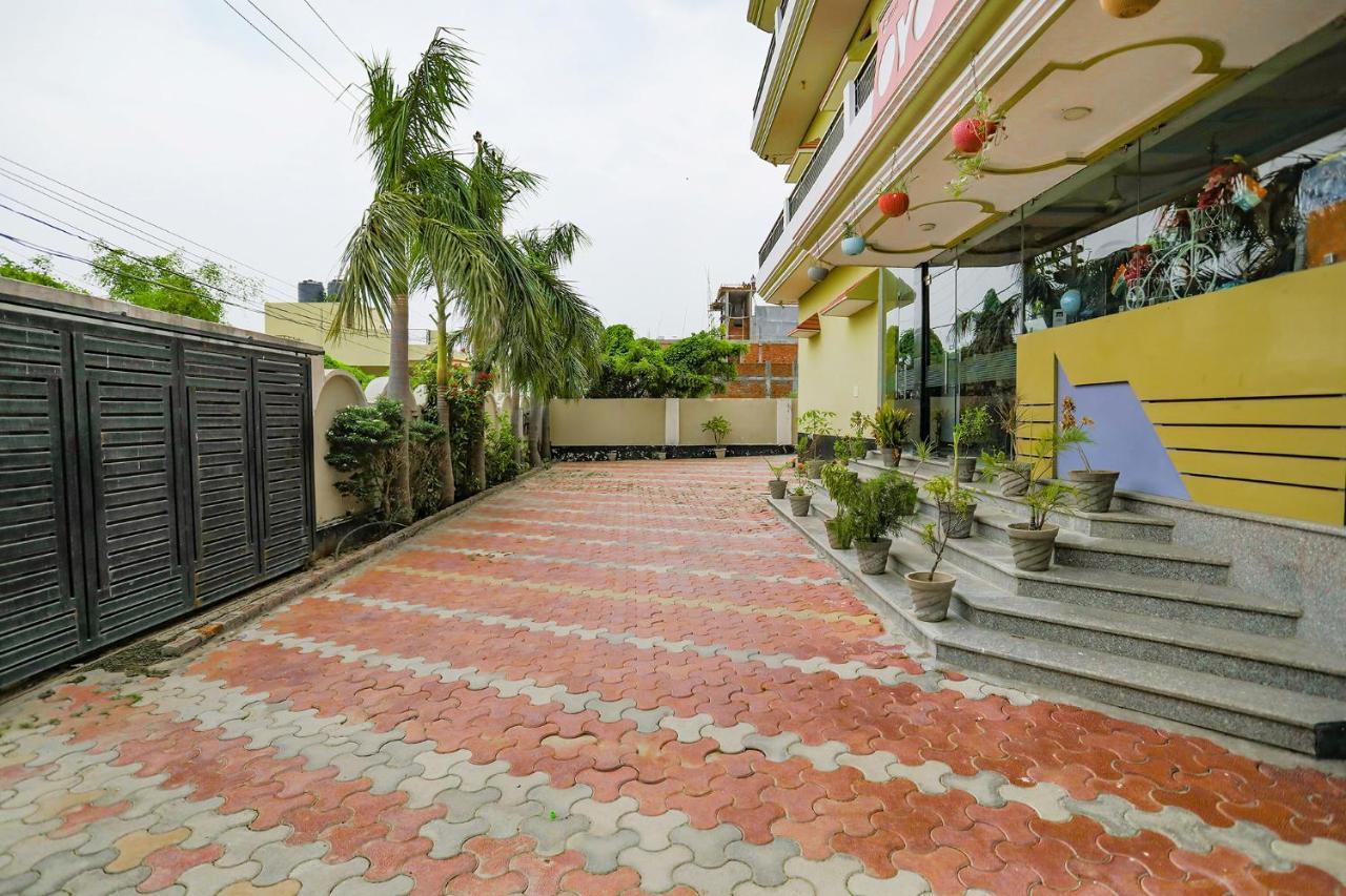 Fabhotel Kriti Green Varanasi Exterior foto